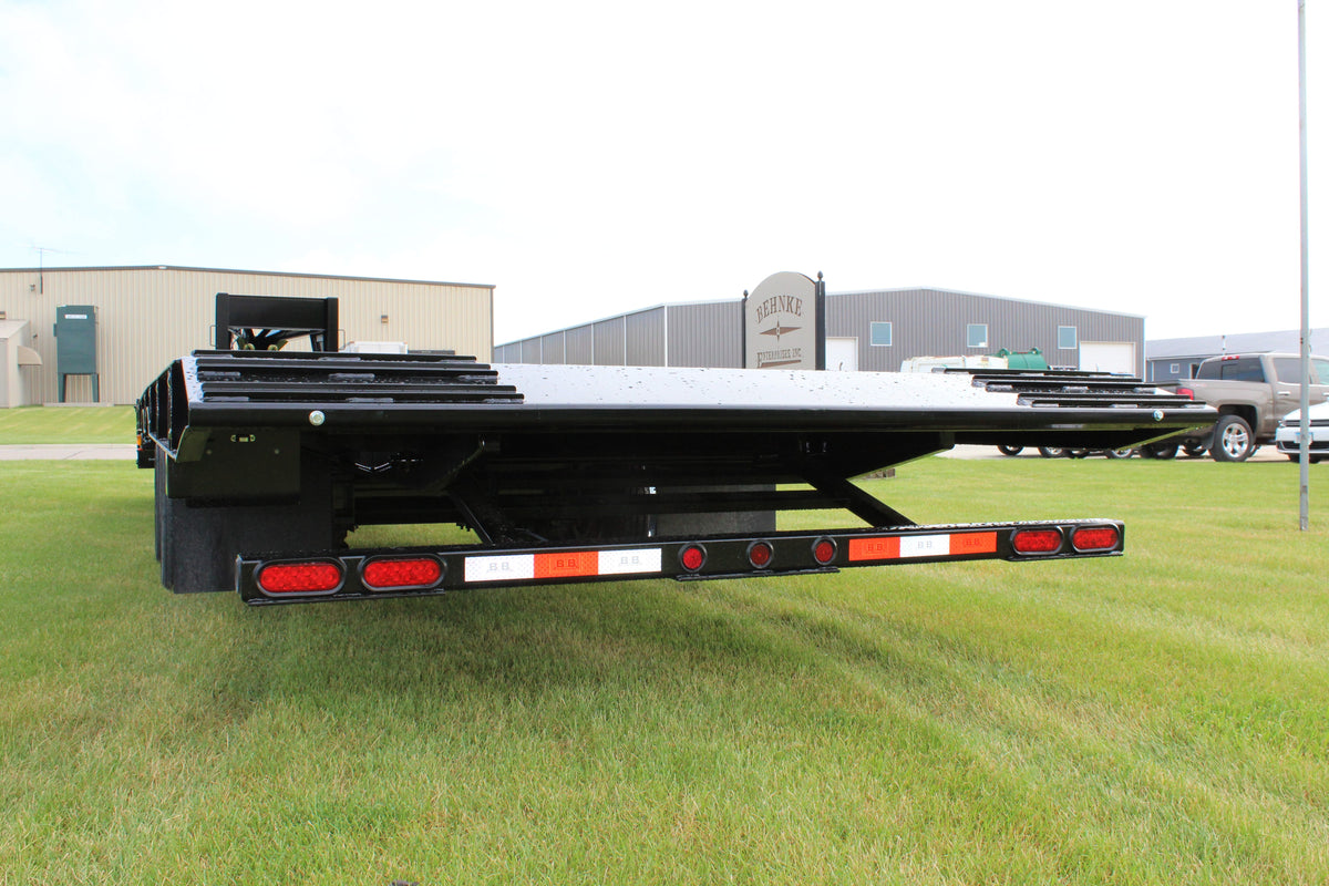 Behnke 24,000 lb. – 30,000 lb. Flatbed Tilts
