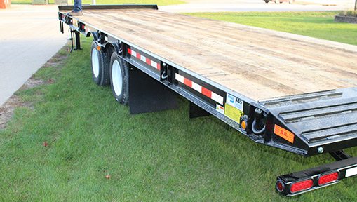 Behnke Tag-Style Flatbed Tilts
