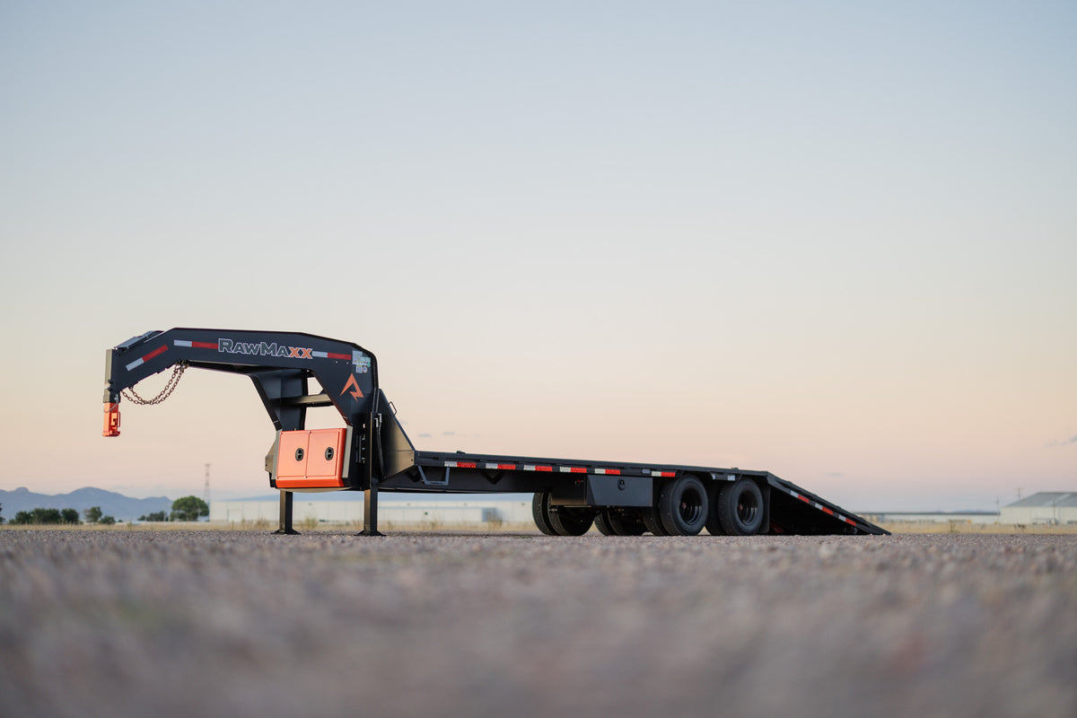 RawMaxx HTX Gooseneck Dual Wheel Hydraulic Tail Deckover
