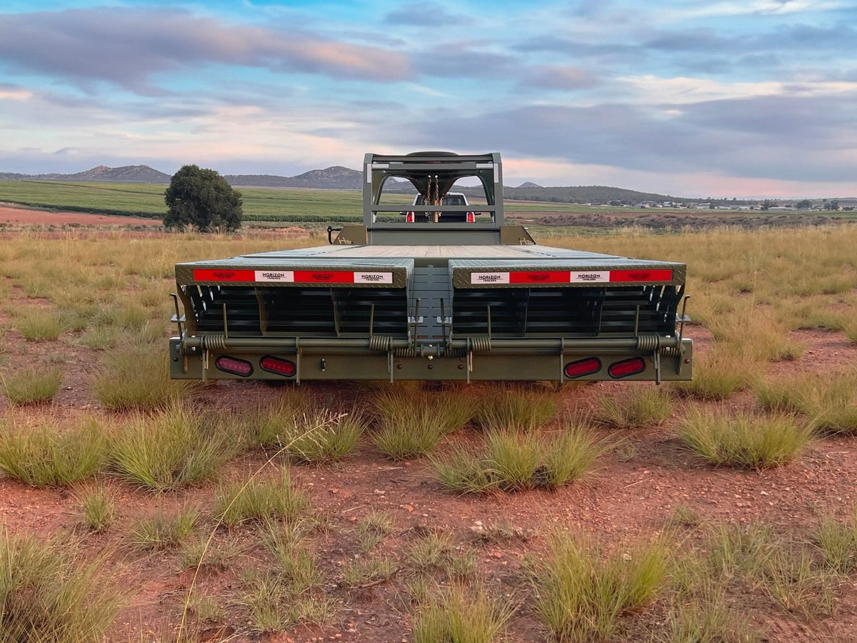 Horizon FTZ Gooseneck Deckover Trailer