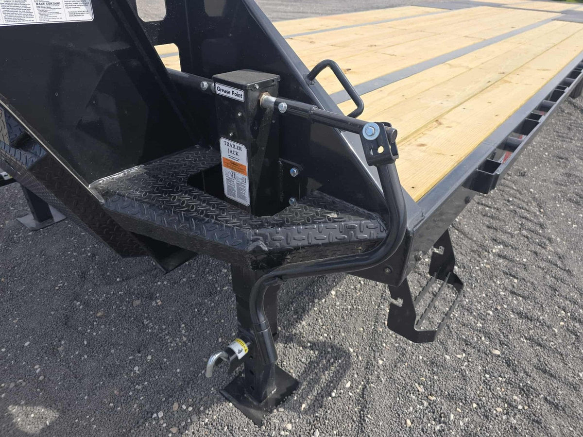 Horizon FYZ Gooseneck Hydraulic Dovetail Deckover Trailer