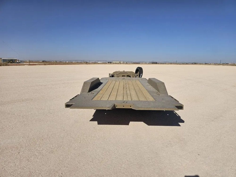 22' Horizon HET Bumper Pull Equipment Tilt Trailer Drive Over Fenders - (2) 10K Axles 16821