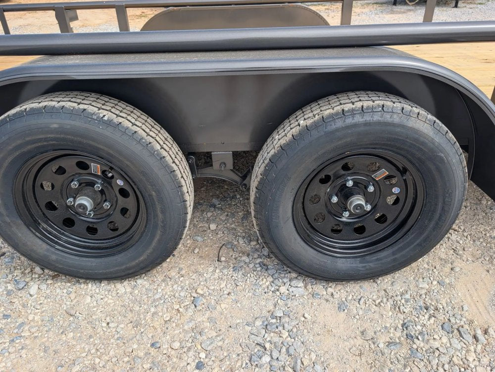 6.5 x 16 TA Pipe Top Utility Trailer Texas Bragg 6.5K 261275