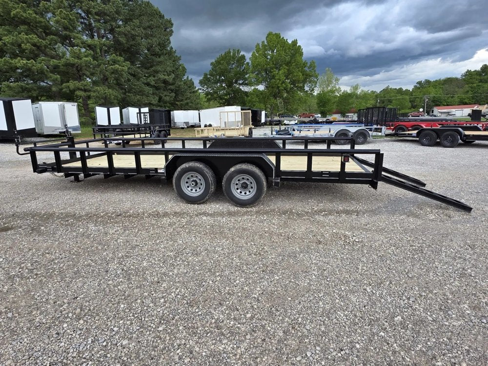 7 x 20 Equipment Trailer Pipe Top Rail Texas Bragg 9900 GVWR 252621