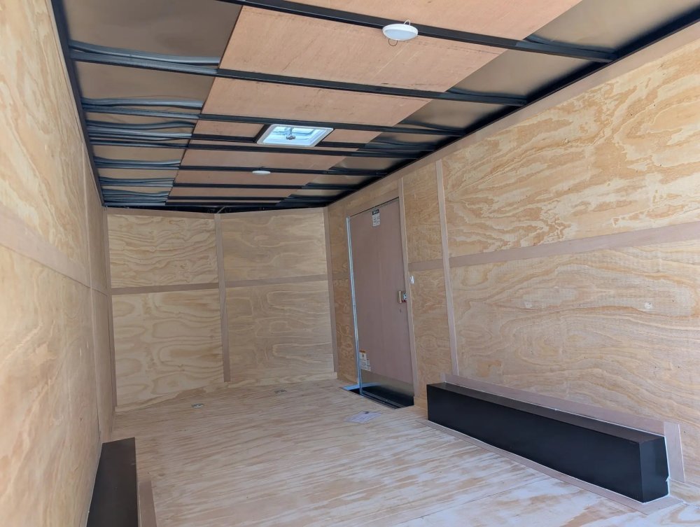Cargo Mate 8.5x18 TA3 Enclosed Trailer (5.2K) 96361