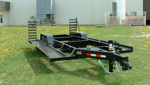 Behnke 14,000-16,000 lb. Pull-type Sprayer Trailers