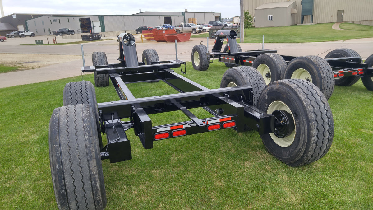 Behnke Walking Tandem Gooseneck Wagon (Twin 1450 gal. Tanks)