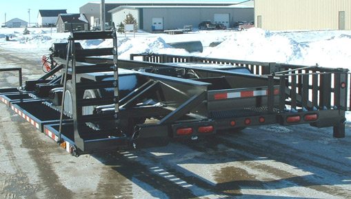 Behnke 24,000-30,000 lb. Pull-type Sprayer Trailers