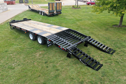 Behnke 30K Tag Trailer
