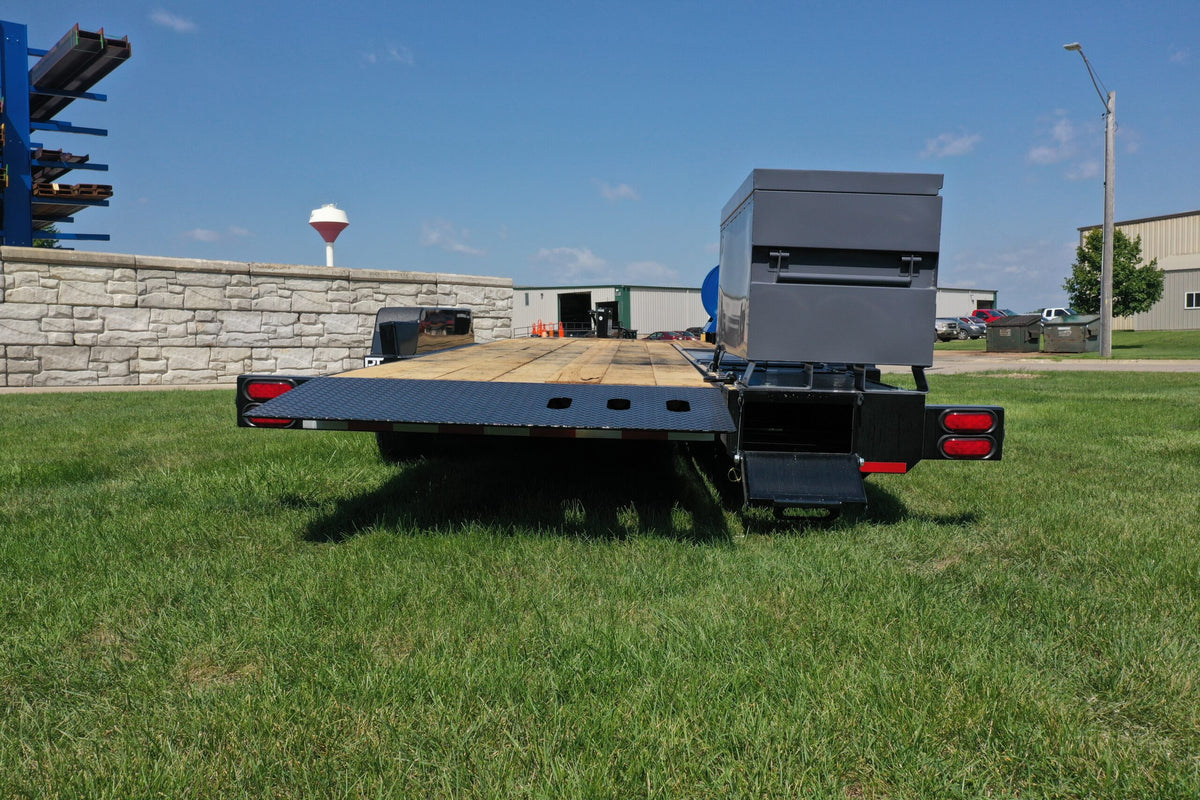 Behnke Directional Drill Tilt Trailer