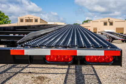 Buckeye Max Light 48' Wedge 3-Car Trailer