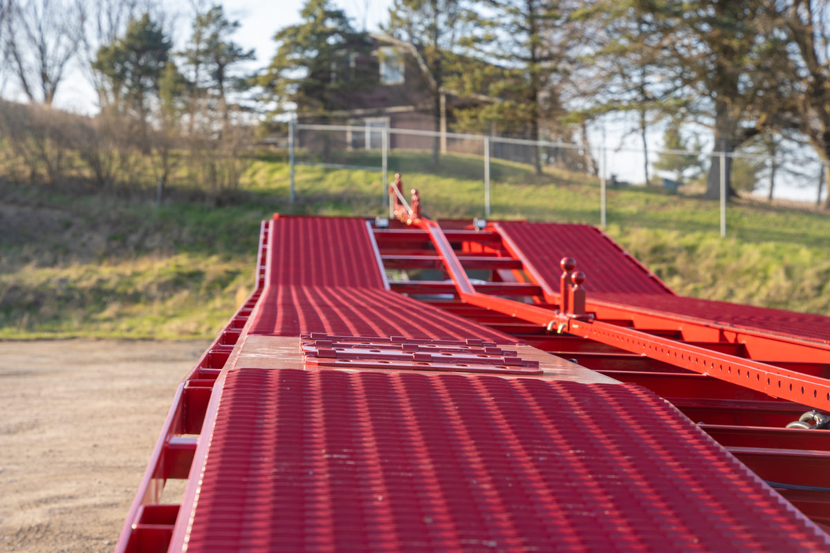 Buckeye Ultra Max 53' Air Ride Single Axle 4-Car Hauler