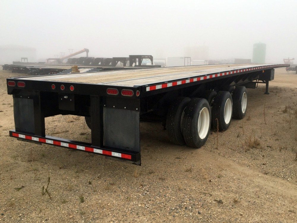 Behnke Over the Road Flat-Deck Semi Trailer