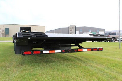 Behnke 24,000 lb. – 30,000 lb. Flatbed Tilts