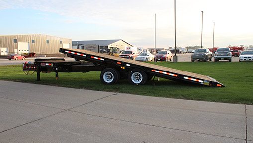 Behnke Tag-Style Flatbed Tilts