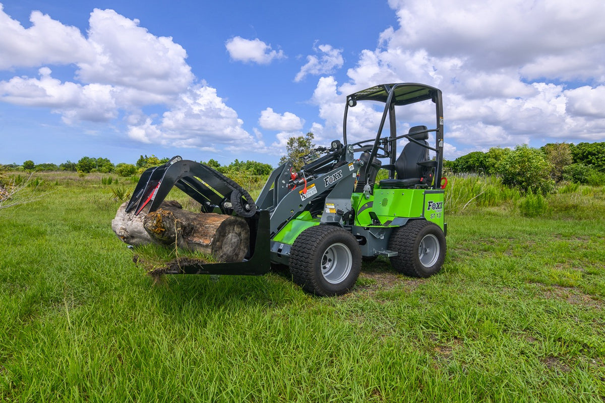 Foxx ST125 Compact Wheel Loader