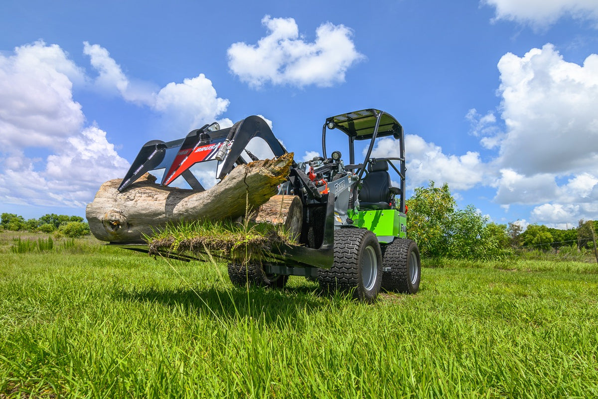 Foxx ST125 Compact Wheel Loader