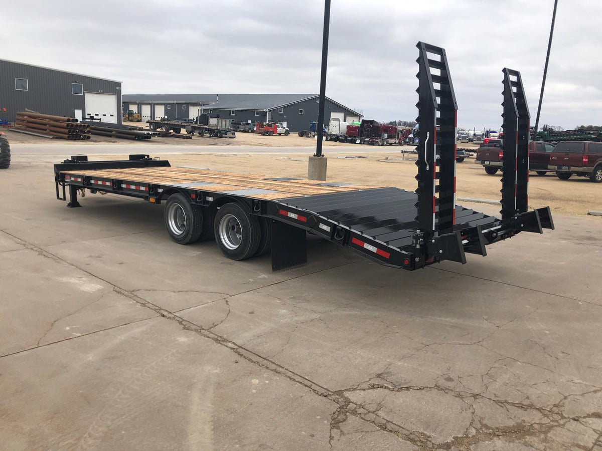Behnke 40-50K Tag Trailer