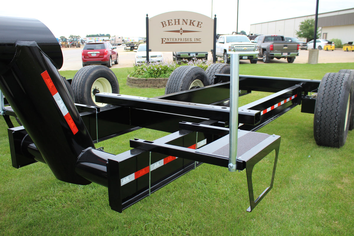 Behnke Walking Tandem Gooseneck Wagon (Twin 1450 gal. Tanks)