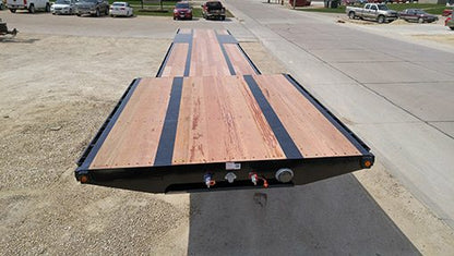 Behnke Low-Profile Over the Road Step-Deck Semi
