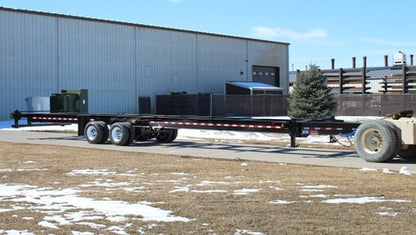 Behnke Pull-type Tender Trailers