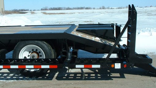 Behnke Semi-Style Sprayer Trailers (60-80K)