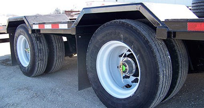 Behnke Super Low-Profile Over the Road Step-Deck Semi