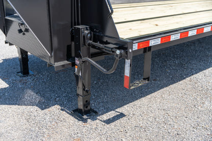 Buckeye B-MAXX GN 20K Deck-Over Gooseneck Trailer