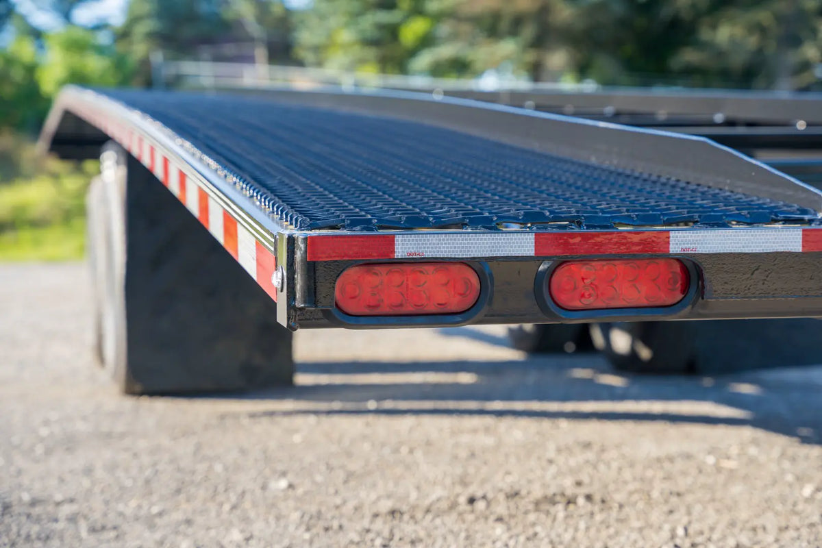 Buckeye Max Light 50' Low Profile 3-Car Hauler