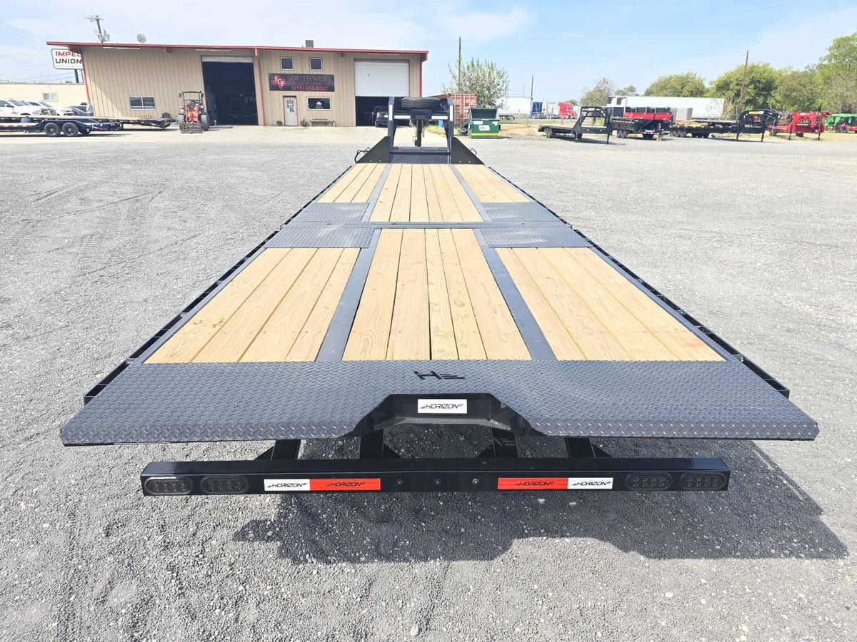 Horizon FYZ Gooseneck Hydraulic Dovetail Deckover Trailer