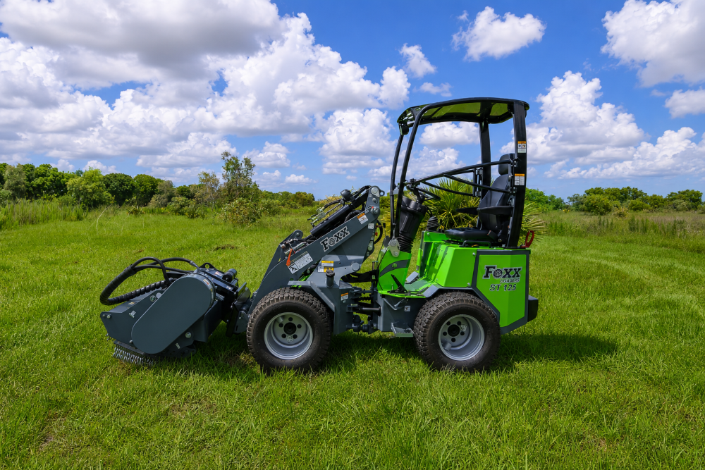 Foxx ST125 Compact Wheel Loader