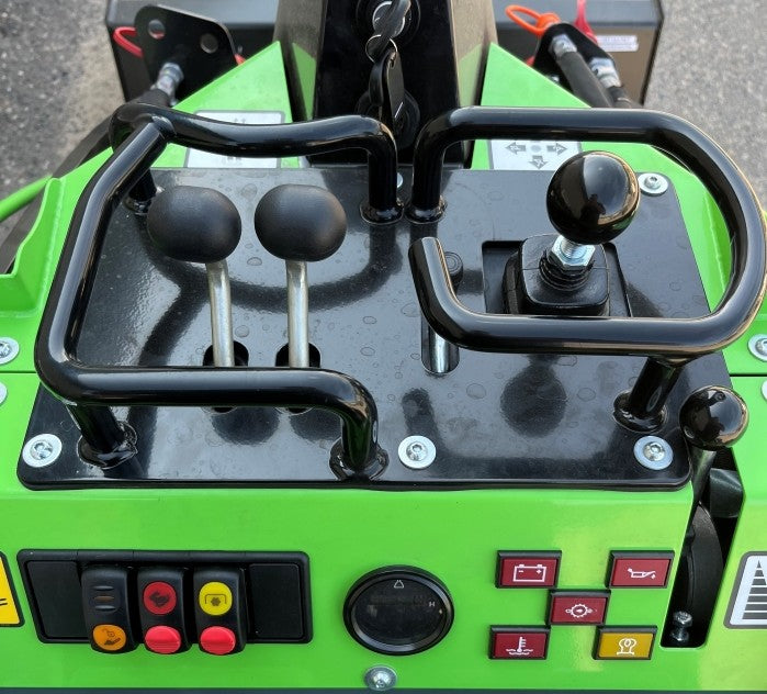 Foxx TT125 Pro Mini Track Loader